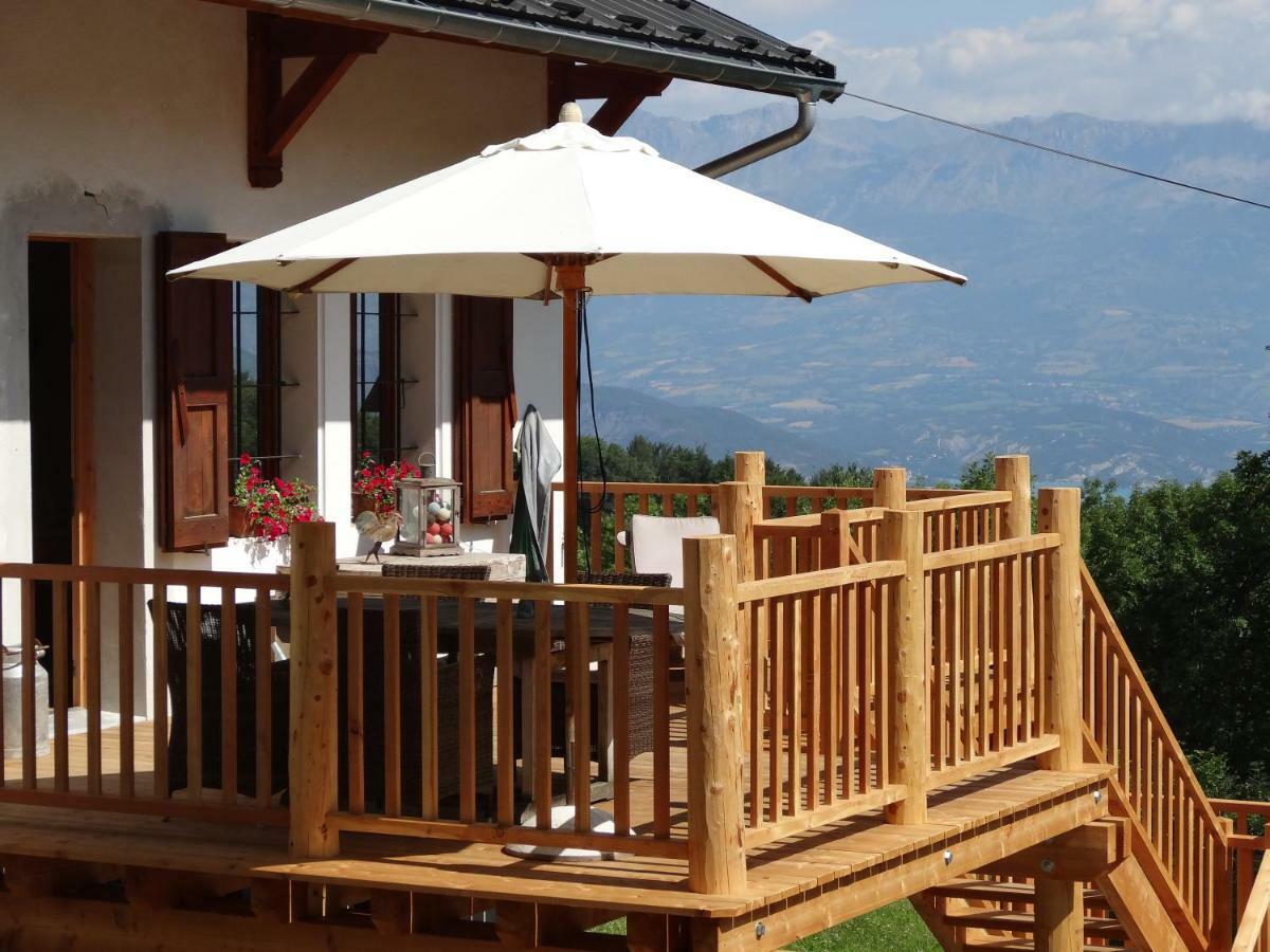 Maison D'Hotes L'Arnica La Bréole Екстериор снимка